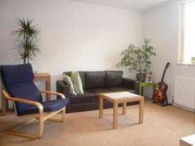 2 bedroom Flat to re...